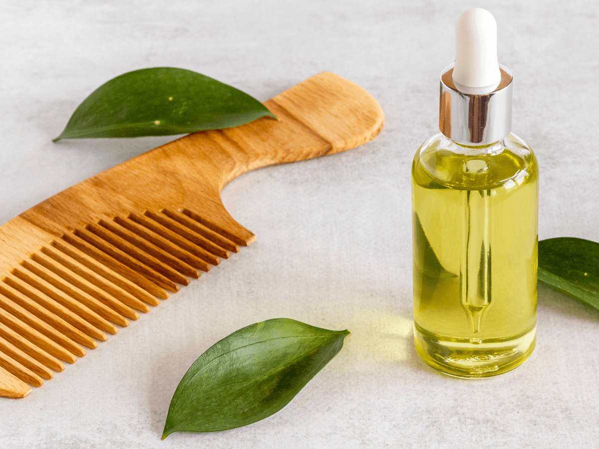 How Castor Oil Promotes Hair Growth
