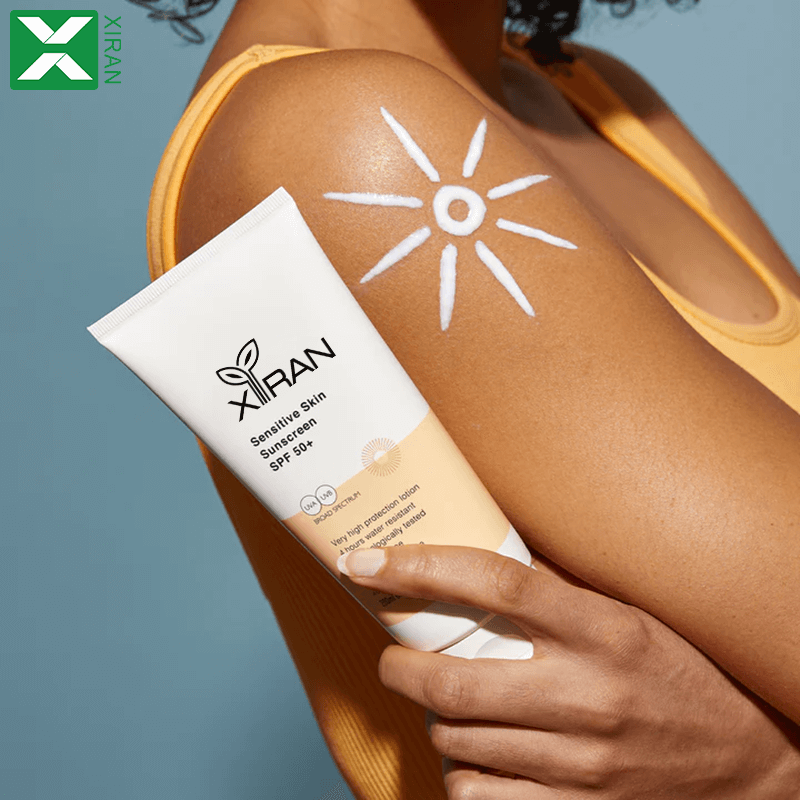 sunscreen with broad spectrum SPF protection
