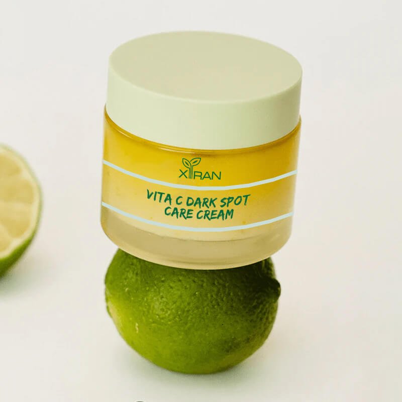 Effectively reduces dark spots and blemishes