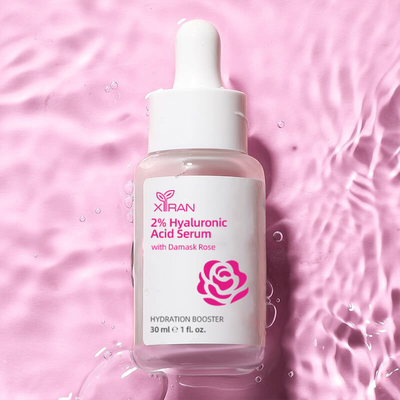 Ideal for use before foundation, this lightweight, oil-free solution sinks