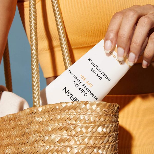 Formulated for both face and body with skin nourishing Vitamin E and Aloe.