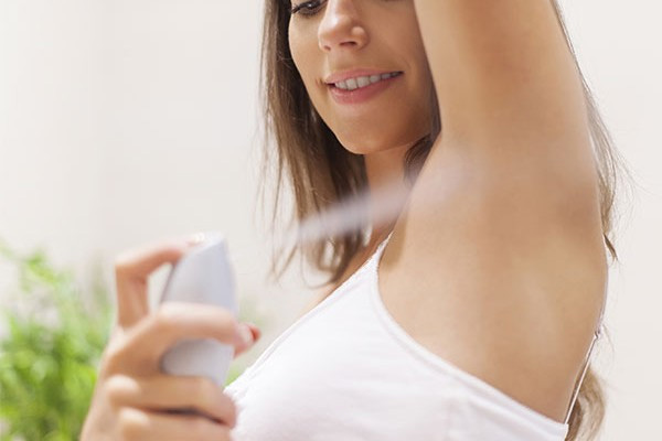 deodorant spray​